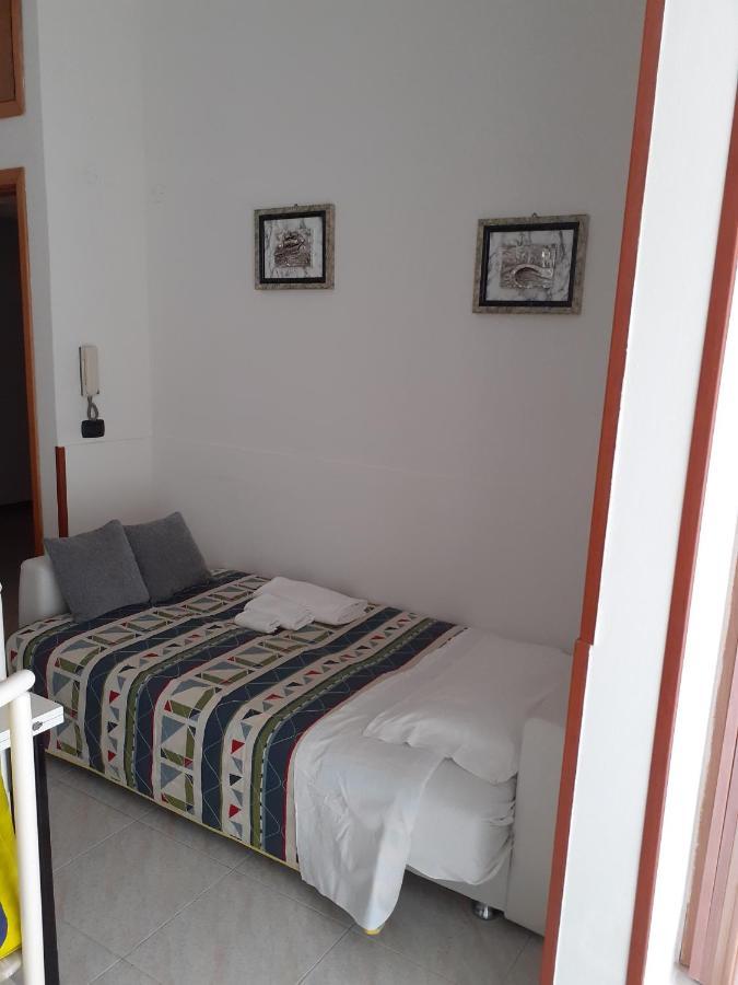 Appartamento Turistico Solarium Syracuse Esterno foto